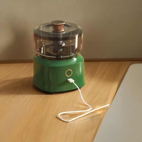 Mini rechargeable fodd processor - Picture 6 of 8